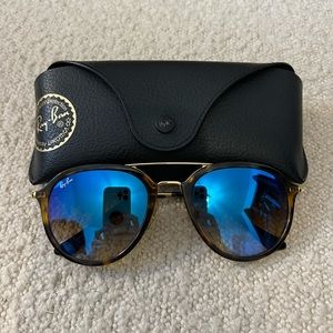 Women’s Ray-Ban Aviator Sunglasses
